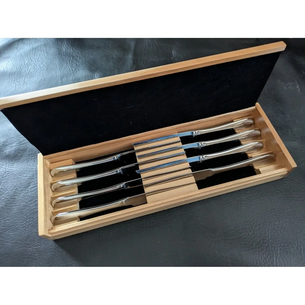 JA Henckels International 8 Piece Steak Knife Set with Wooden Gift Box Stainless